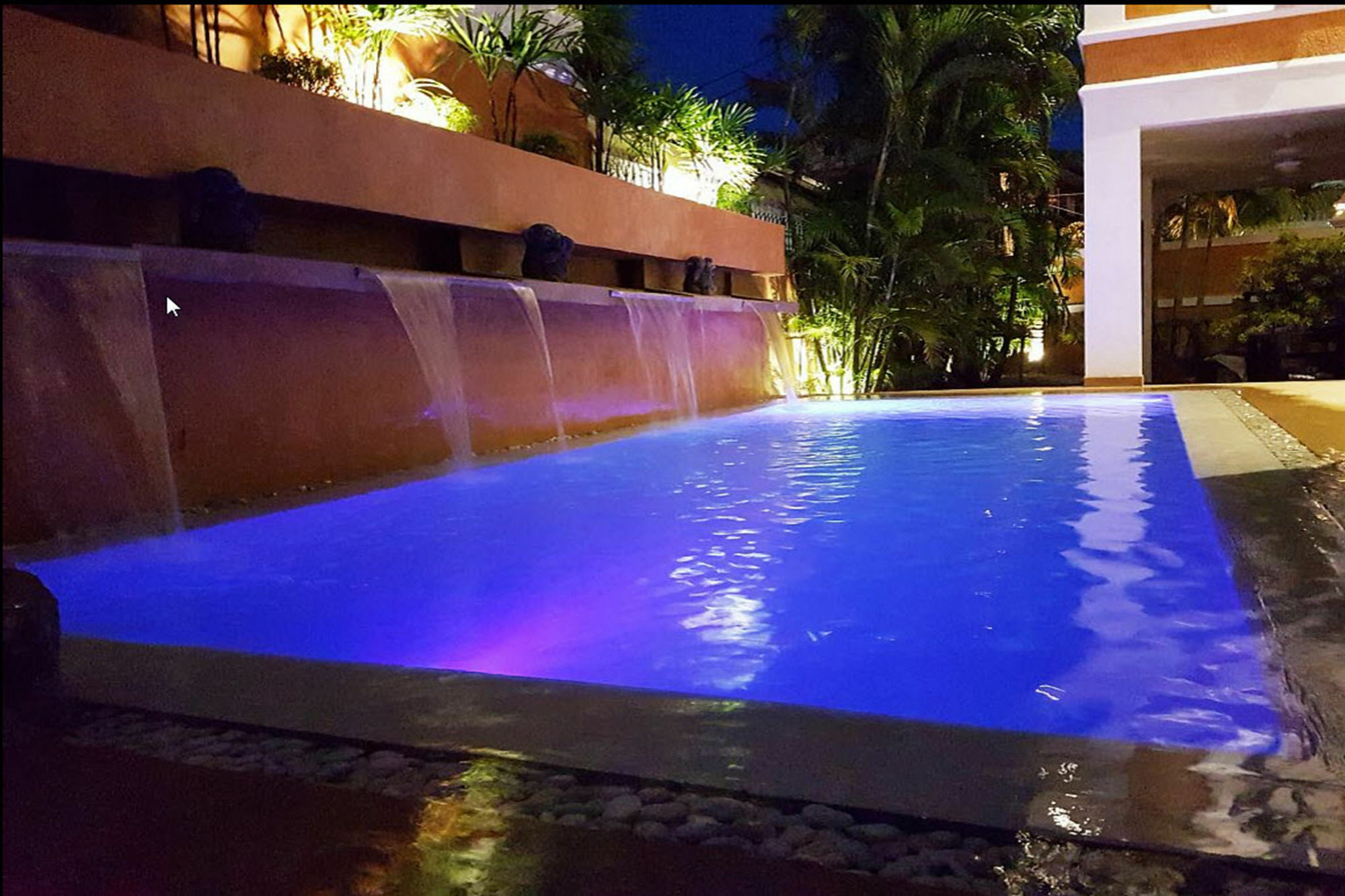 Hideland - The Luxury Tropical Villa Pattaya ภายนอก รูปภาพ